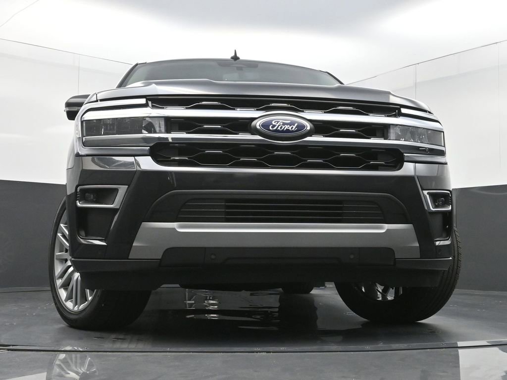 Used 2024 Ford Expedition Limited AWD/4WD image 29