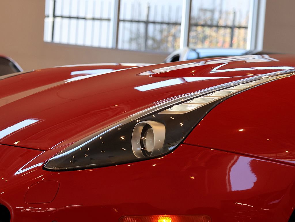 Certified 2017 Ferrari California T image 15