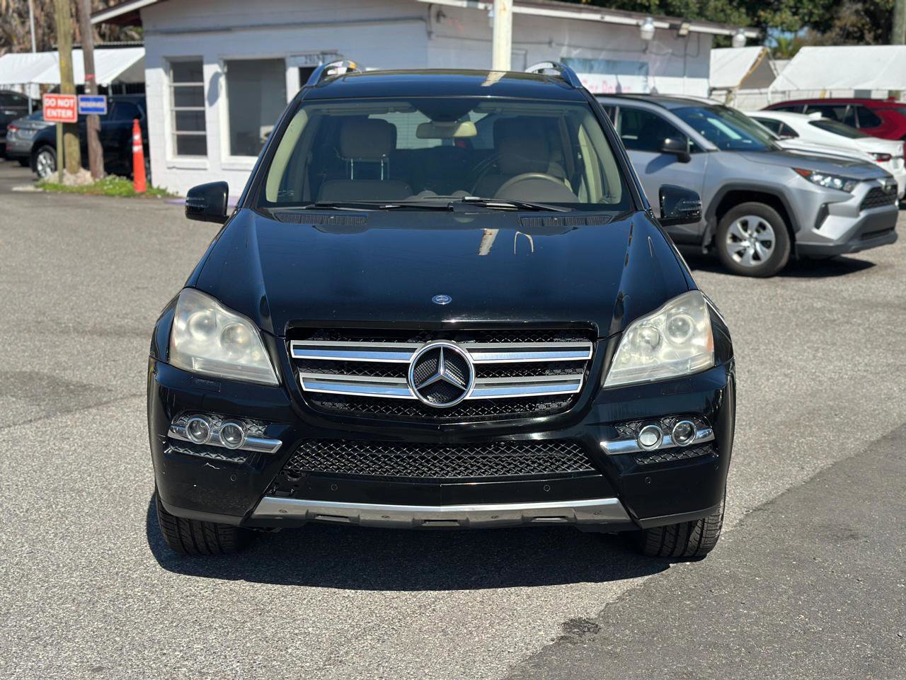 Used 2011 Mercedes-Benz GL 450 4MATIC image 5