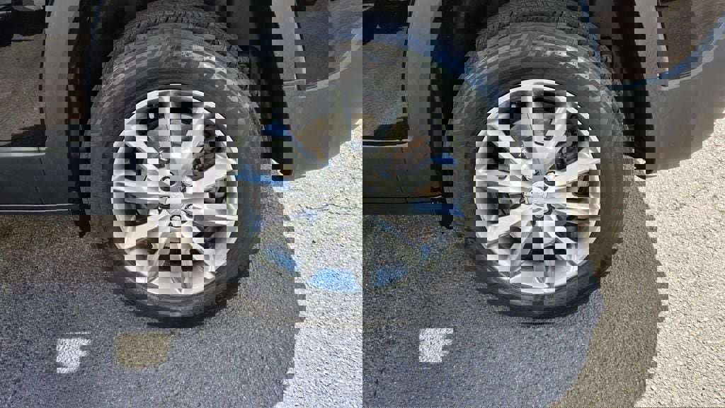 Used 2018 Jeep Cherokee Limited image 55