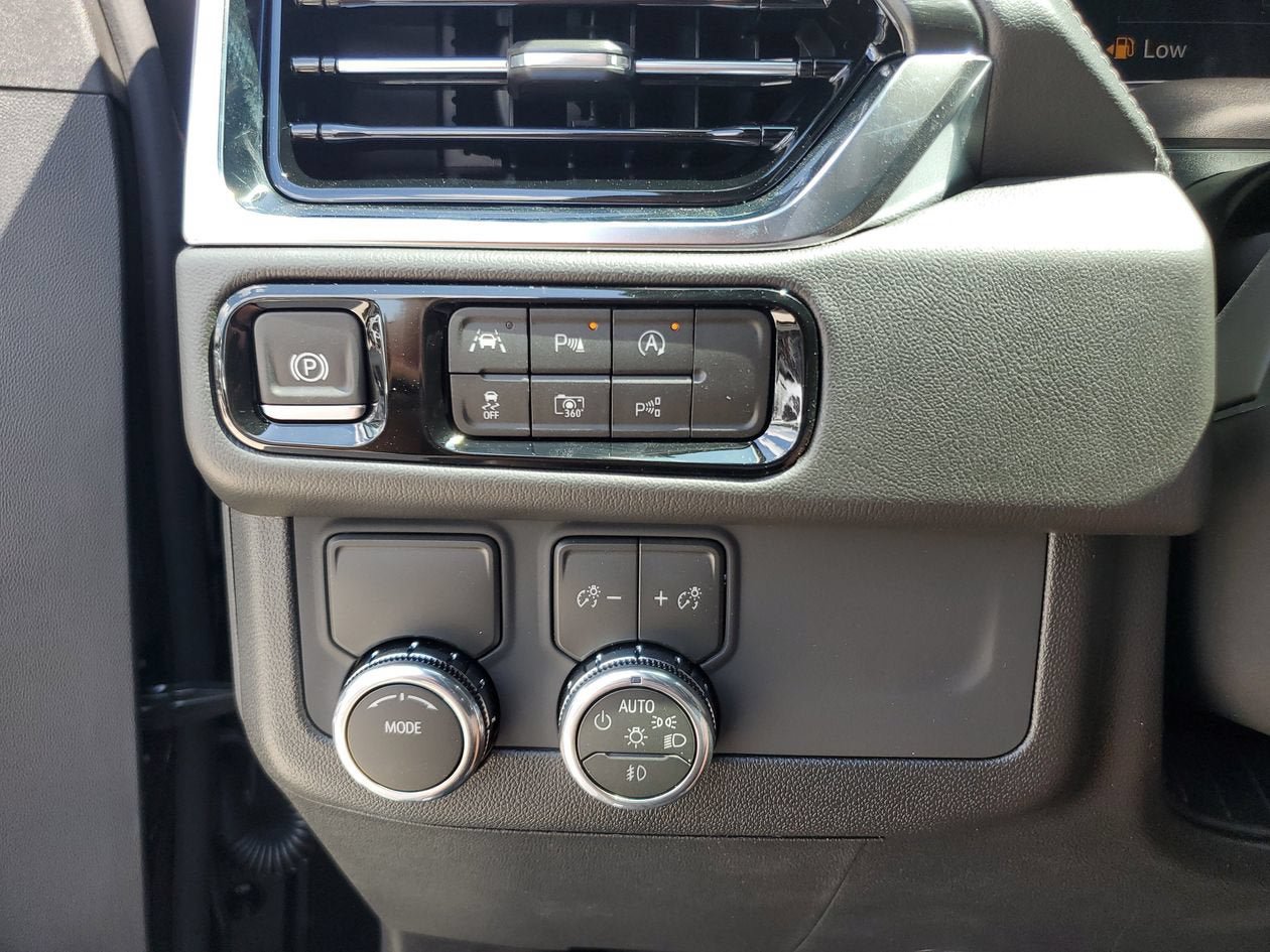 New 2026 GMC Yukon Denali RWD image 29