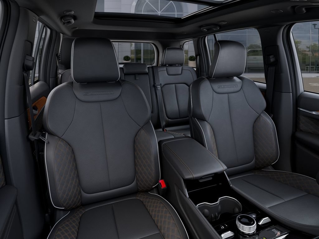 New 2026 Jeep Grand Cherokee Summit AWD/4WD image 17