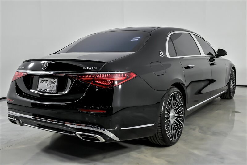 Used 2023 Mercedes-Benz Maybach S 680 4MATIC image 12