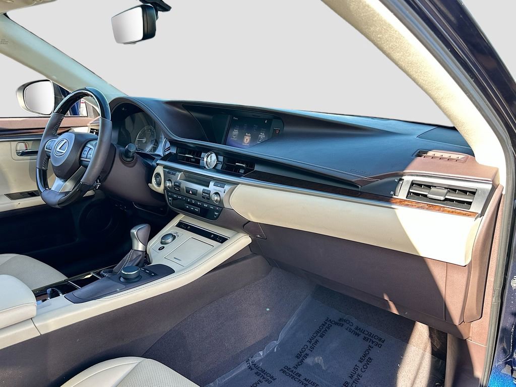 Used 2016 Lexus ES 350 image 28