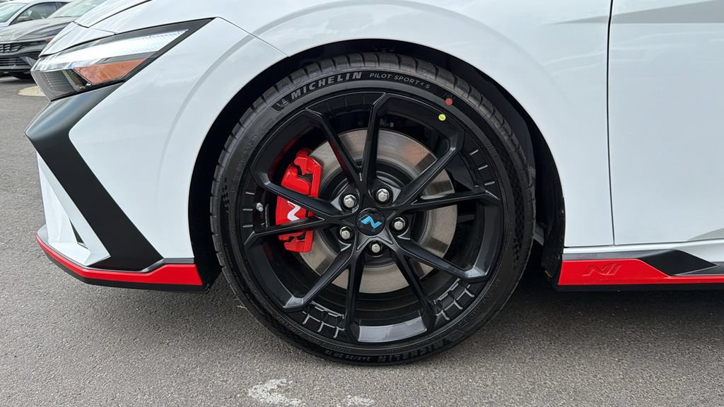 New 2026 Hyundai Elantra N w/ Cargo Package FWD image 12