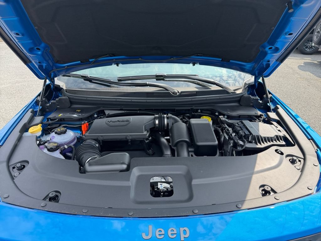 New 2026 Jeep Cherokee Overland w/ Advanced Pro Tech Group AWD/4WD image 17