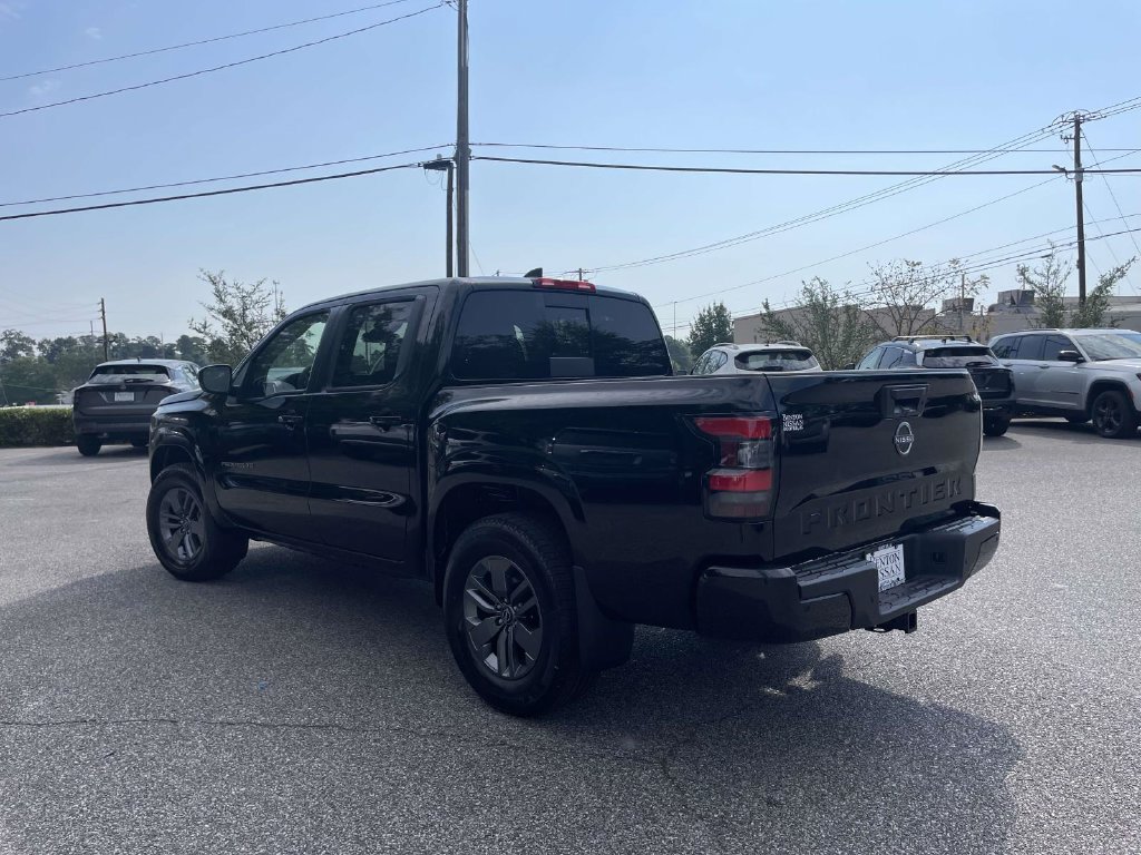 New 2027 Nissan Frontier SV RWD image 4