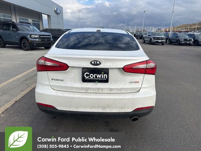 Used 2016 Kia Forte EX w/ EX Premium Package image 5