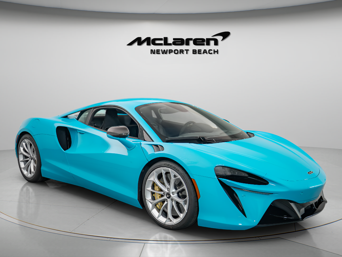Used 2023 McLaren Artura