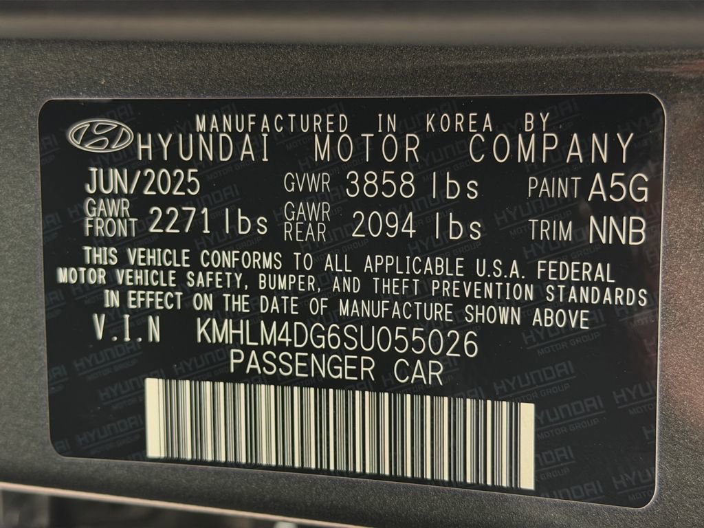 Used 2025 Hyundai Elantra Sport image 25