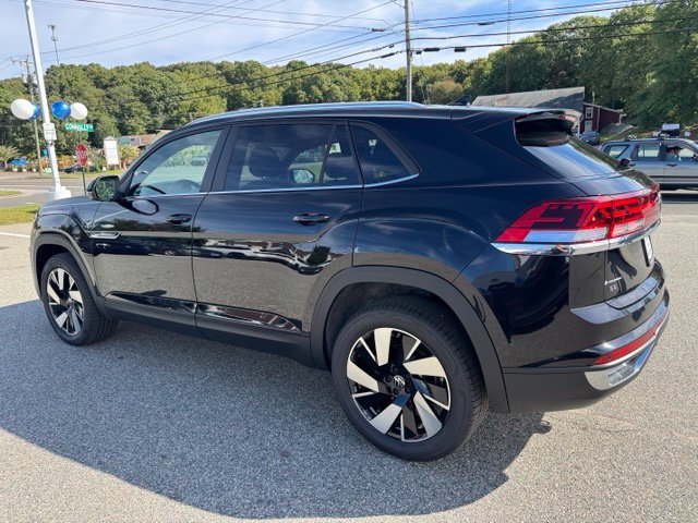 New 2026 Volkswagen Atlas Cross Sport SE AWD/4WD image 7