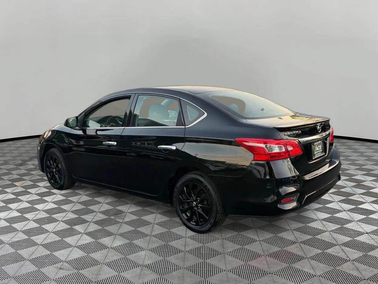Used 2018 Nissan Sentra S w/ S Midnight Style Package FWD image 7