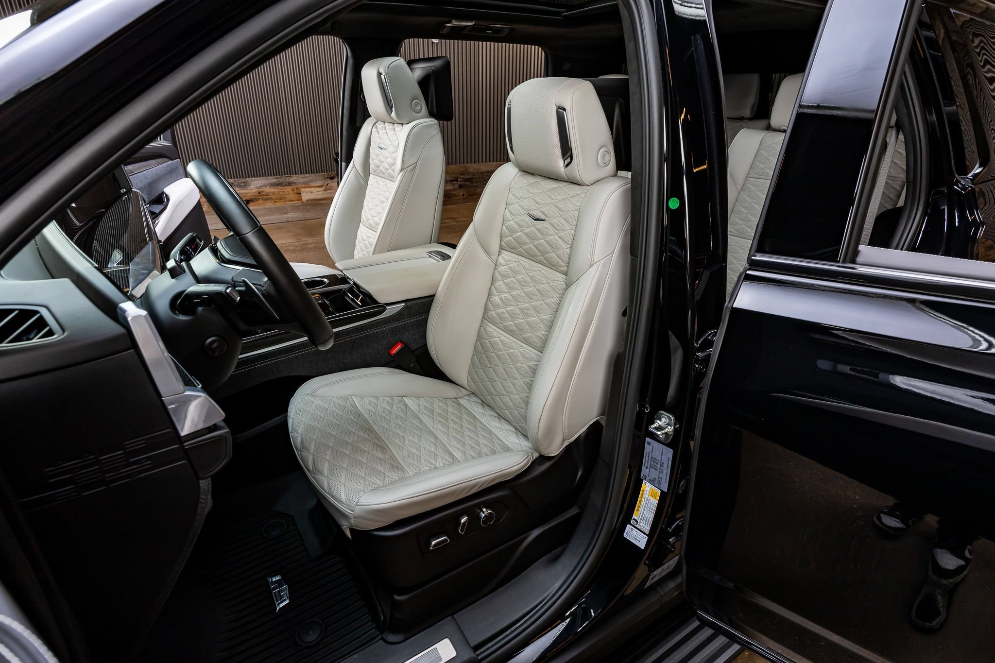 Used 2026 Cadillac Escalade V w/ LPO, Floor Liner Package AWD/4WD image 25