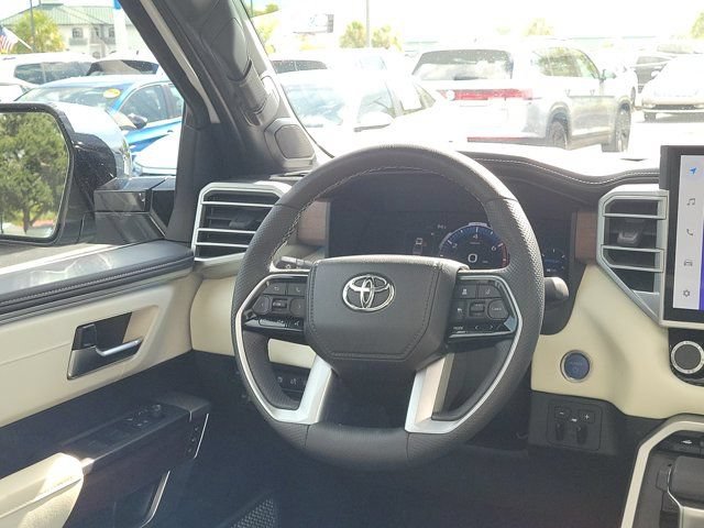 Used 2023 Toyota Tundra Capstone AWD/4WD image 3