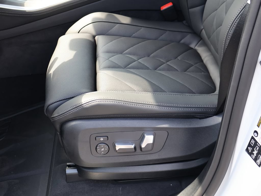 Certified 2026 BMW X5 xDrive40i w/ Premium Package AWD/4WD image 47