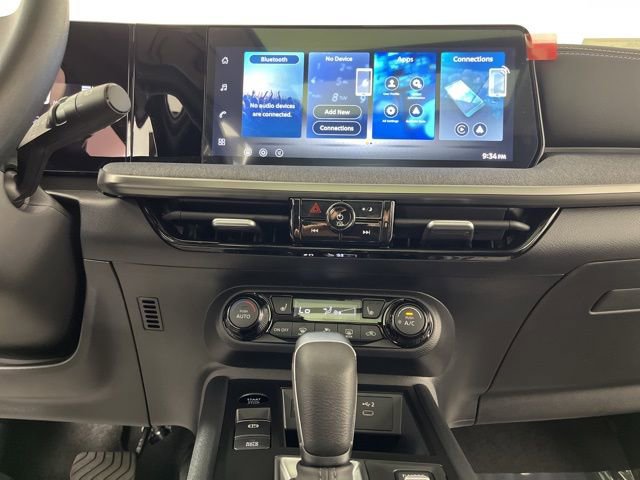 New 2026 Nissan Kicks SV w/ SV Premium Package image 25