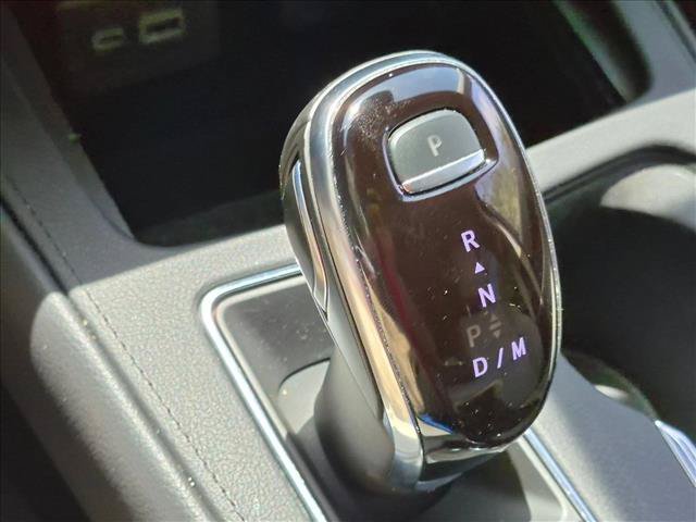 Used 2023 Cadillac XT4 Premium Luxury FWD image 7