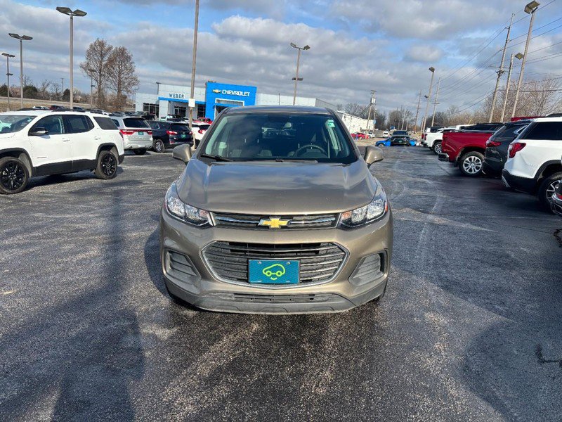 Used 2021 Chevrolet Trax LS w/ Tint and Cruise Package image 8