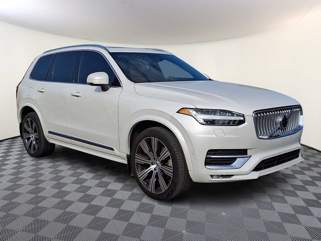 Used 2023 Volvo XC90 B6 Ultimate w/ Lounge Package