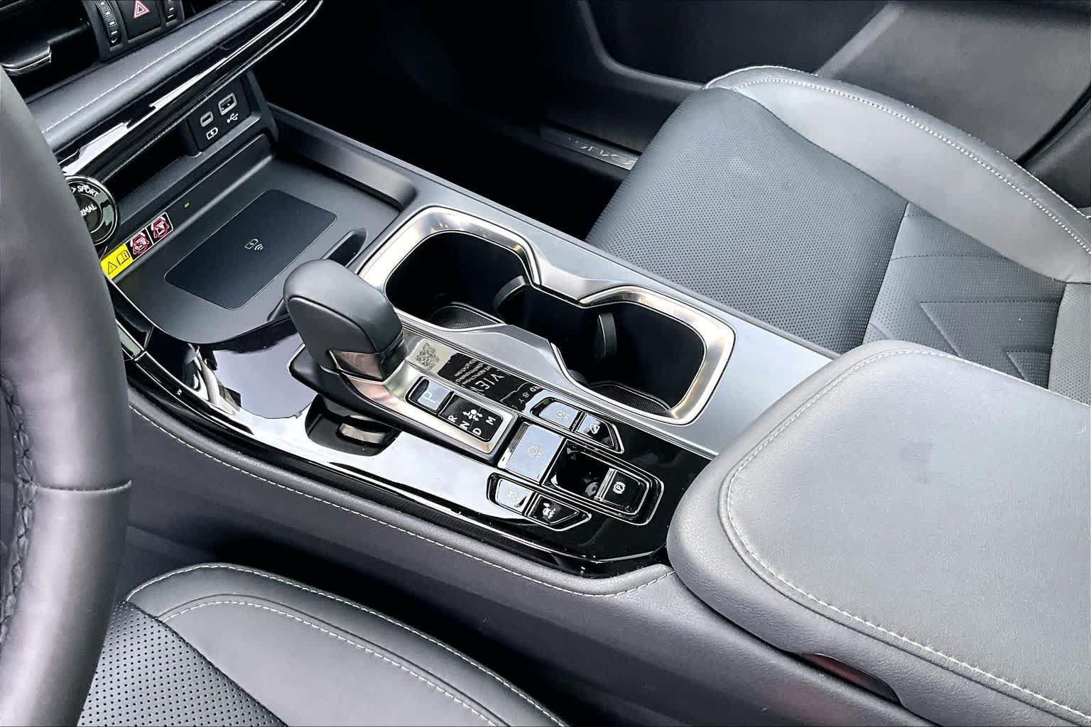 Certified 2024 Lexus NX 350 AWD w/ Vision Package image 15