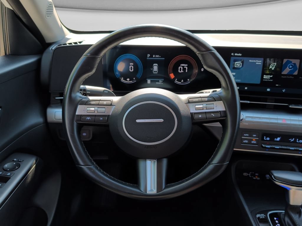 Used 2024 Hyundai Kona SEL FWD image 11