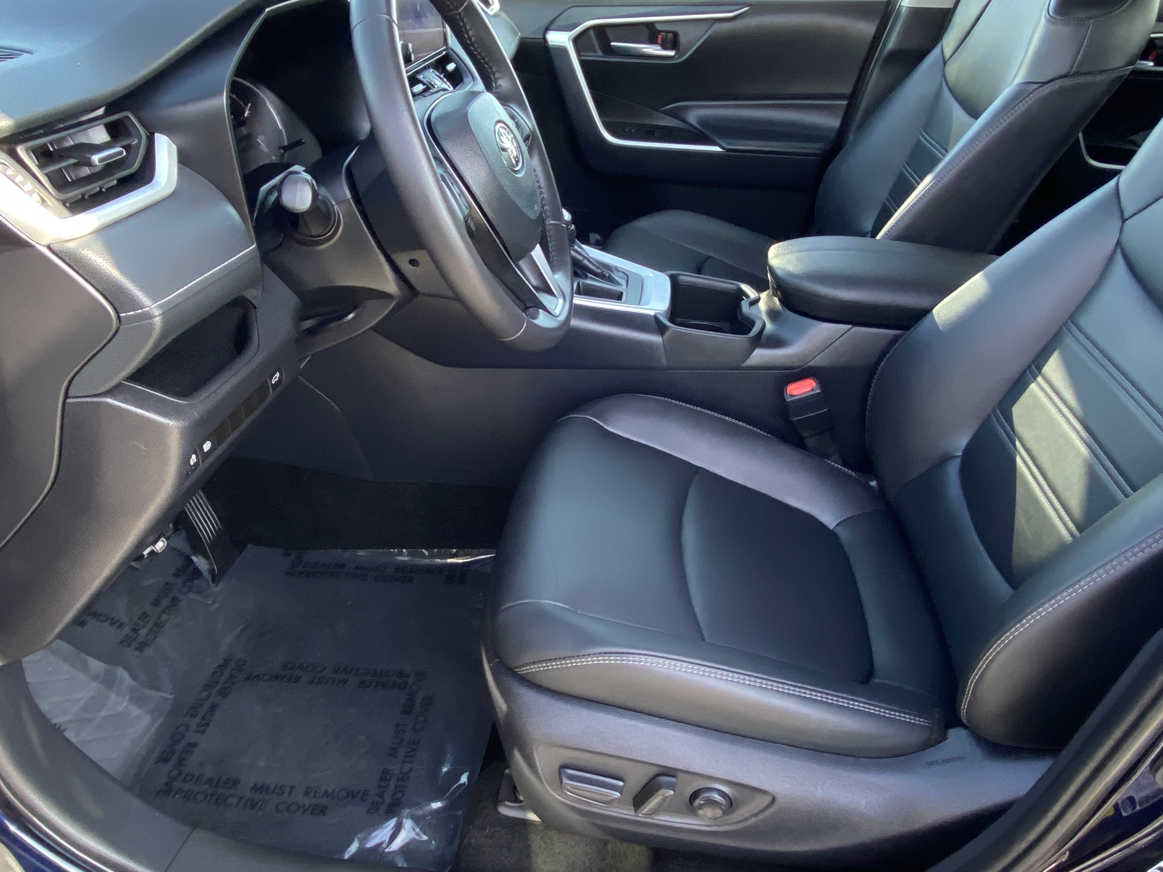 Certified 2024 Toyota RAV4 XLE Premium image 27