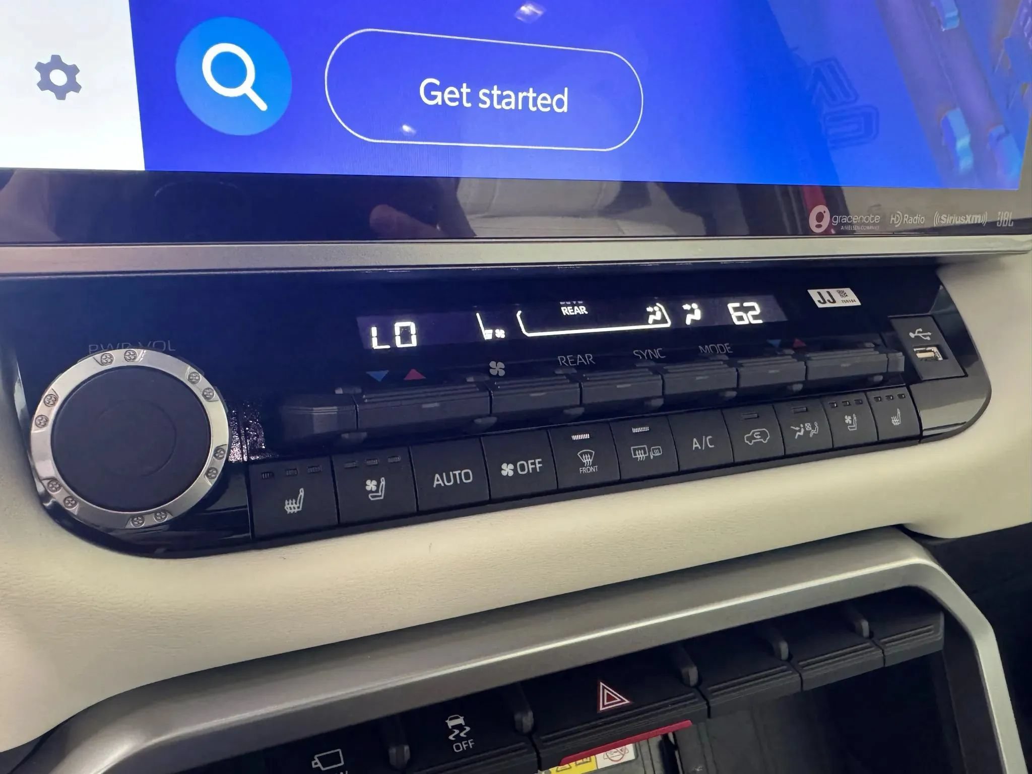 Used 2023 Toyota Sequoia Capstone AWD/4WD image 21