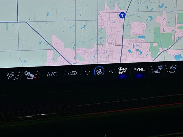 Certified 2024 Chevrolet Traverse RS w/ LPO, Floor Liner Package image 22