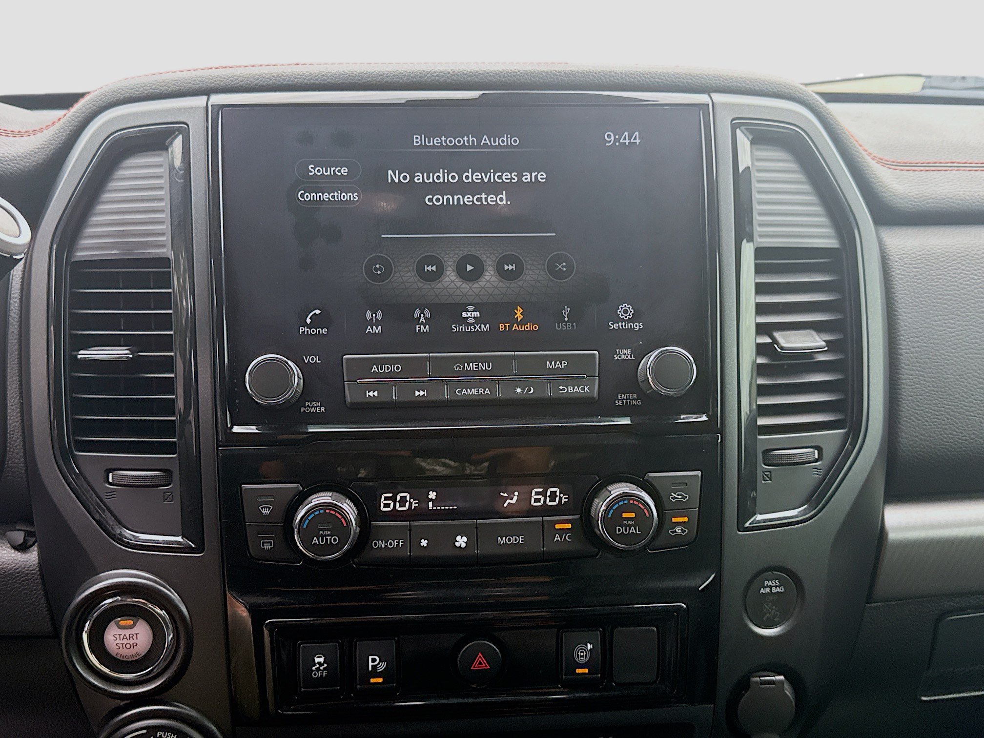 Used 2021 Nissan Titan PRO-4X w/ Pro-4x Utility Package AWD/4WD image 12
