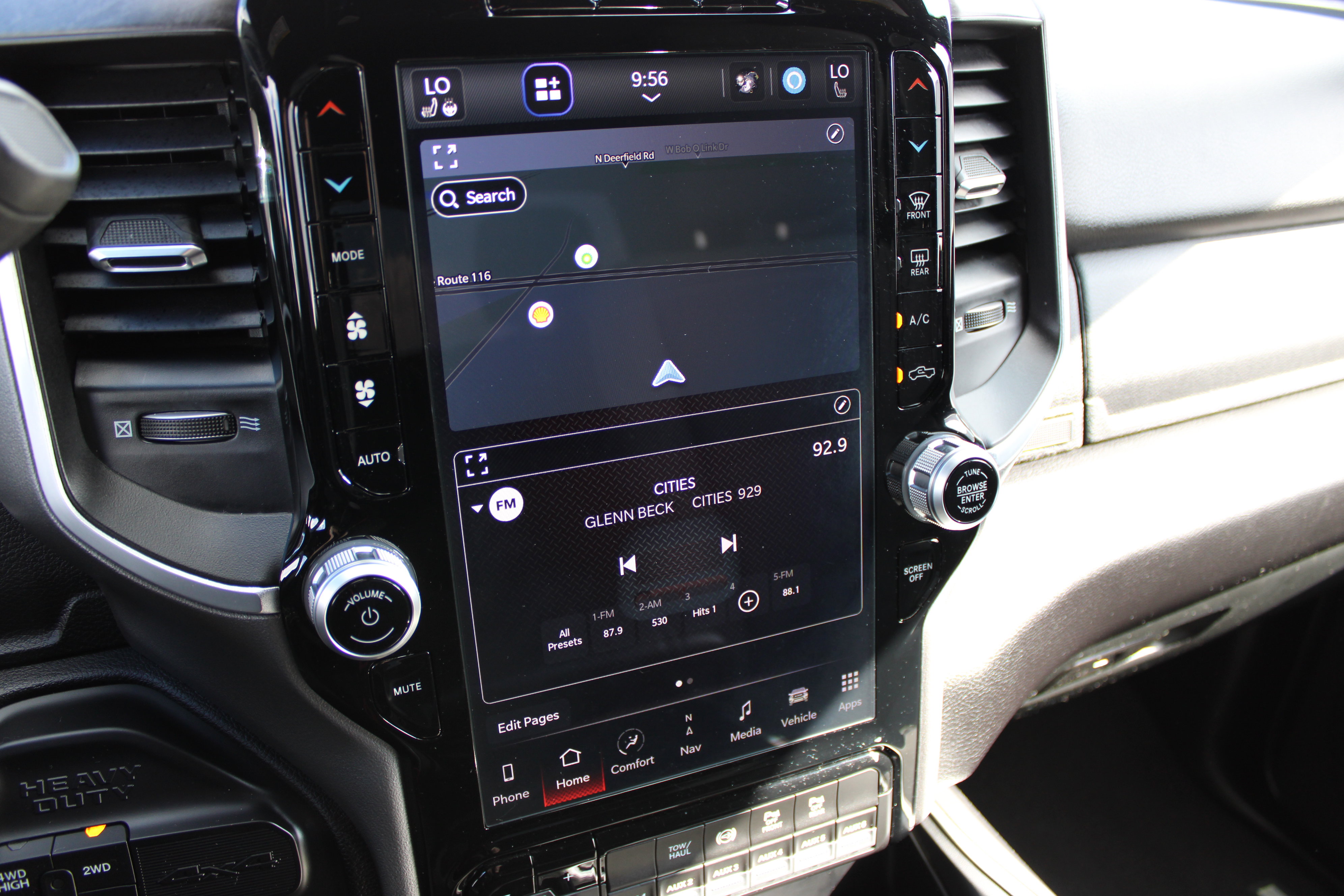 Used 2024 RAM 3500 Big Horn w/ Night Edition image 27