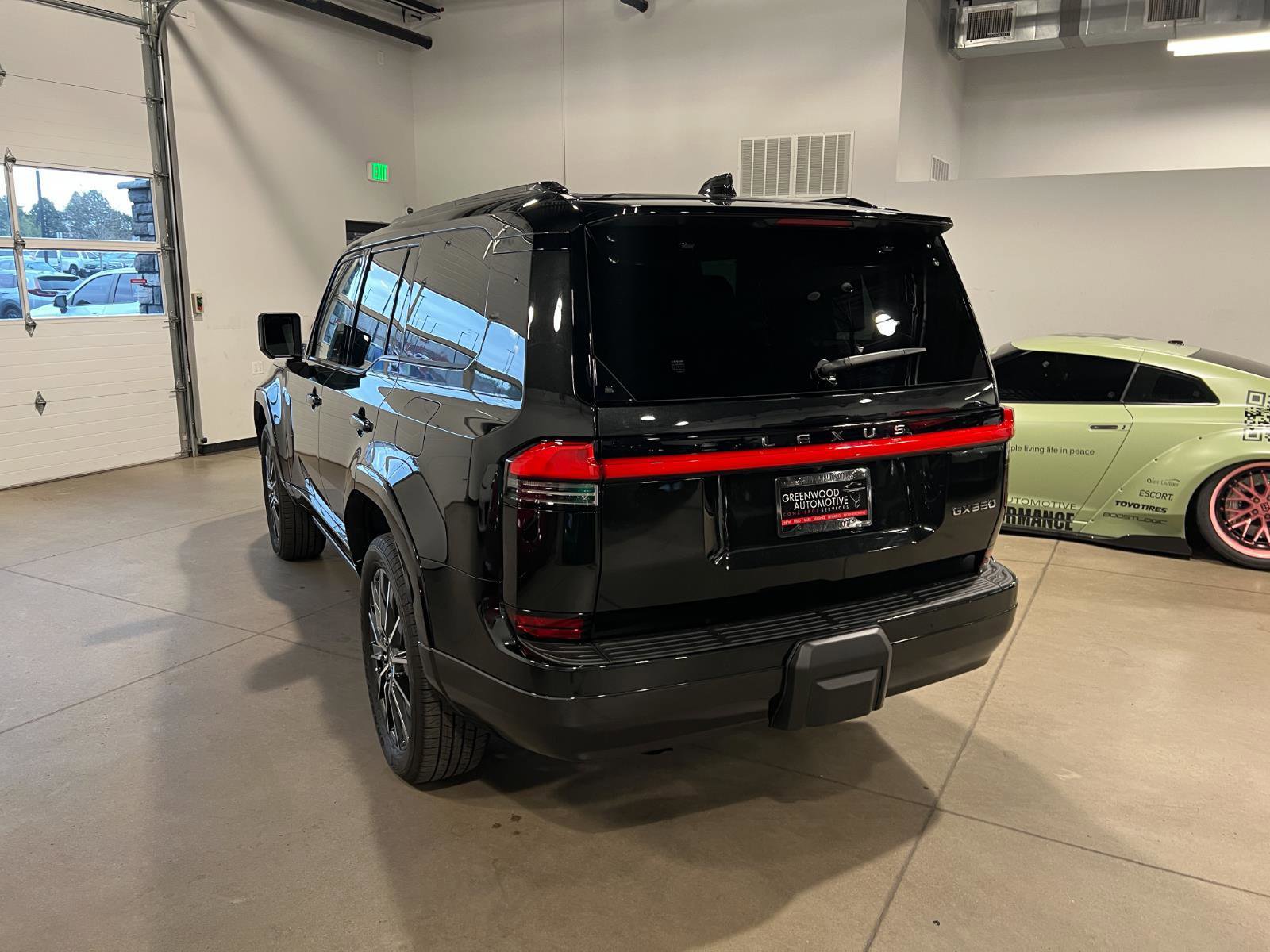 Used 2026 Lexus GX 550 w/ Cold Area Package image 5