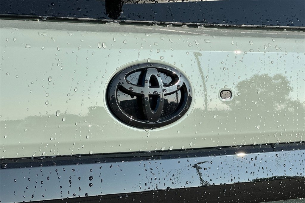 New 2026 Toyota Sequoia Platinum image 27