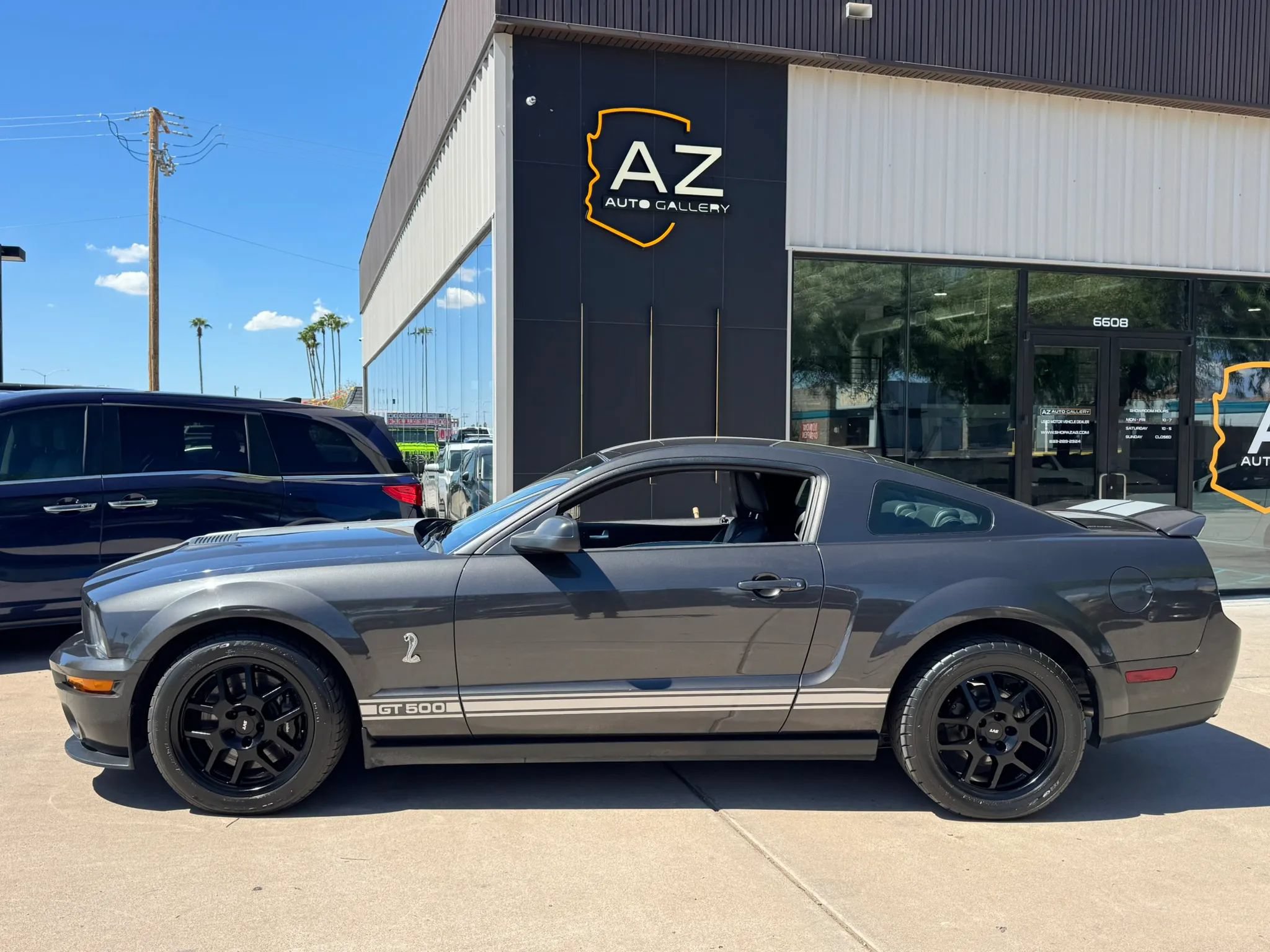 Used 2008 Ford Mustang Shelby GT500 RWD image 8