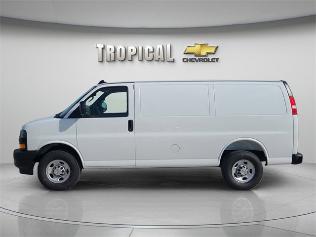 New 2025 Chevrolet Express 2500 image 2