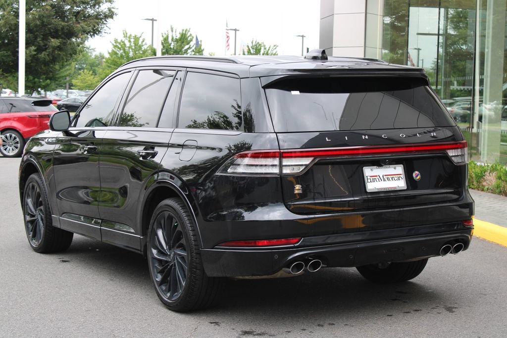 Used 2025 Lincoln Aviator Reserve w/ Jet Appearance Package AWD/4WD image 4