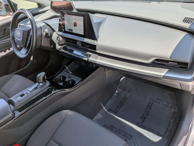 Used 2023 Toyota Prius LE FWD image 20