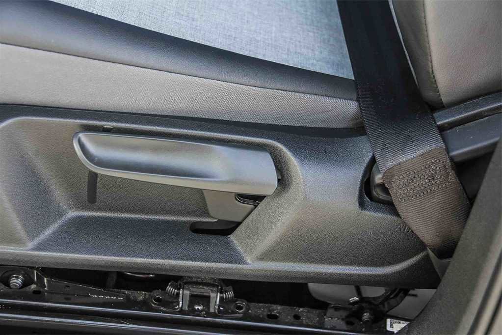 Used 2023 Volkswagen ID.4 Pro image 20