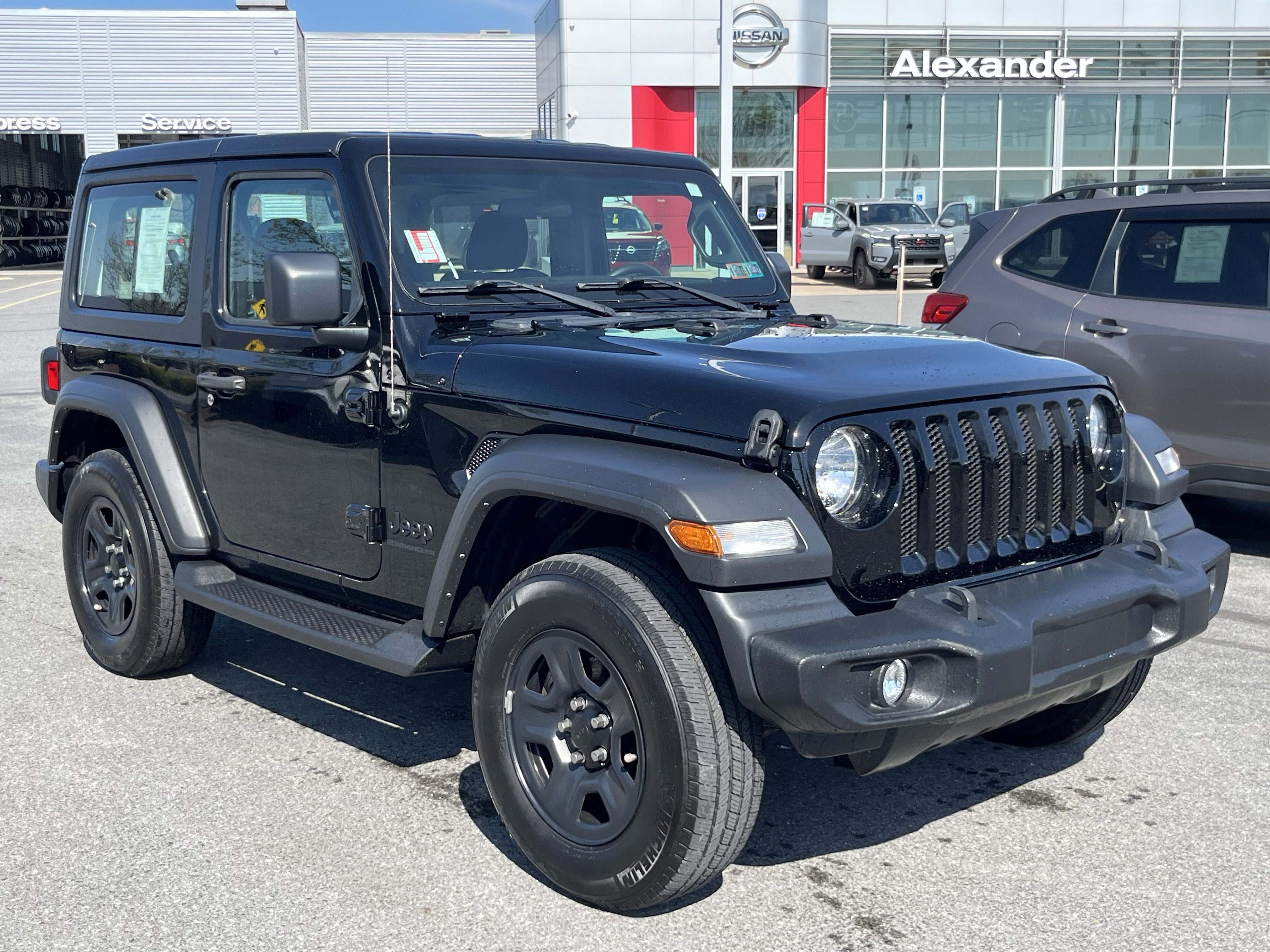 Used 2023 Jeep Wrangler Sport AWD/4WD image 1