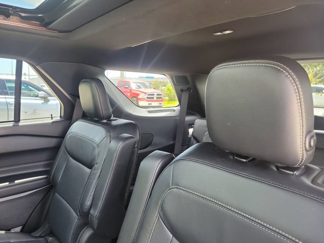 Used 2020 Ford Explorer Limited w/ Class III Trailer Tow Package AWD/4WD image 21
