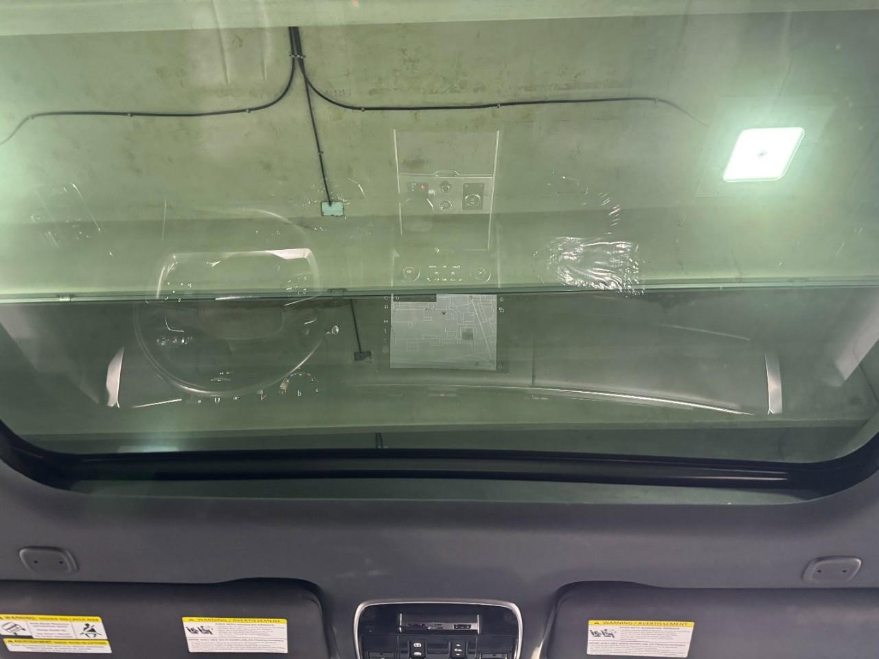 Used 2023 Land Rover Range Rover SE image 12