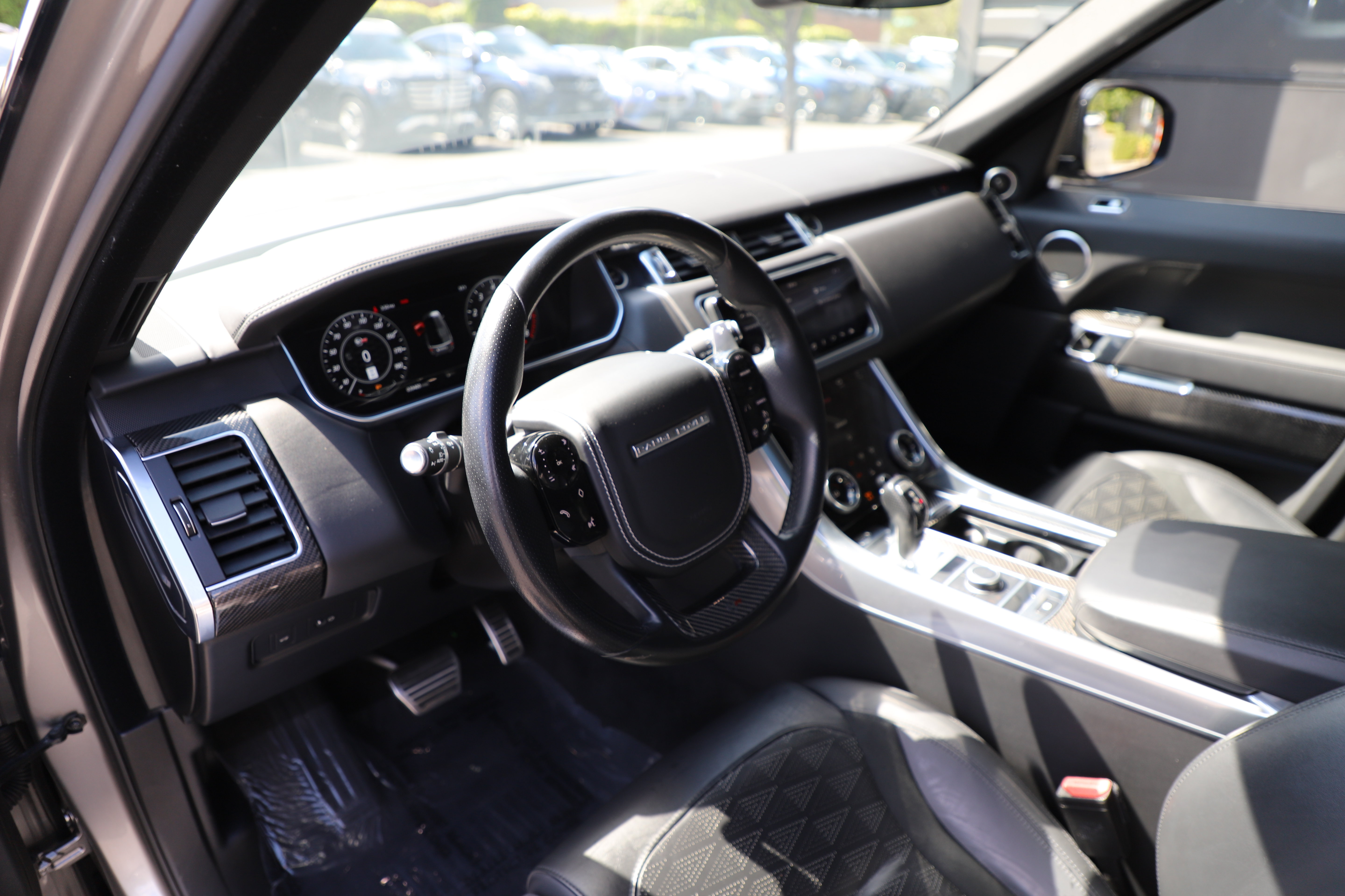 Certified 2022 Land Rover Range Rover Sport SVR AWD/4WD image 18