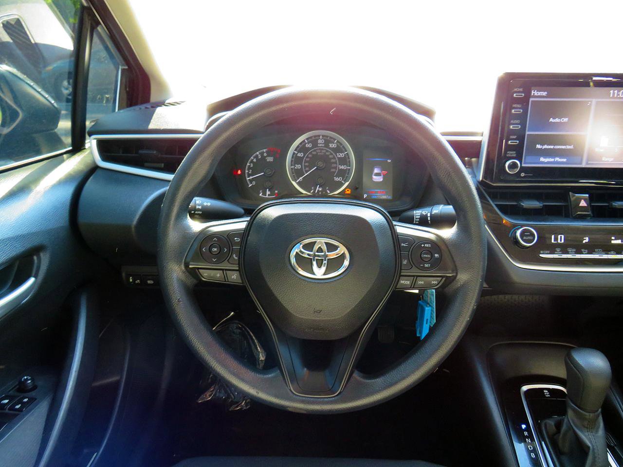 Used 2021 Toyota Corolla LE FWD image 23