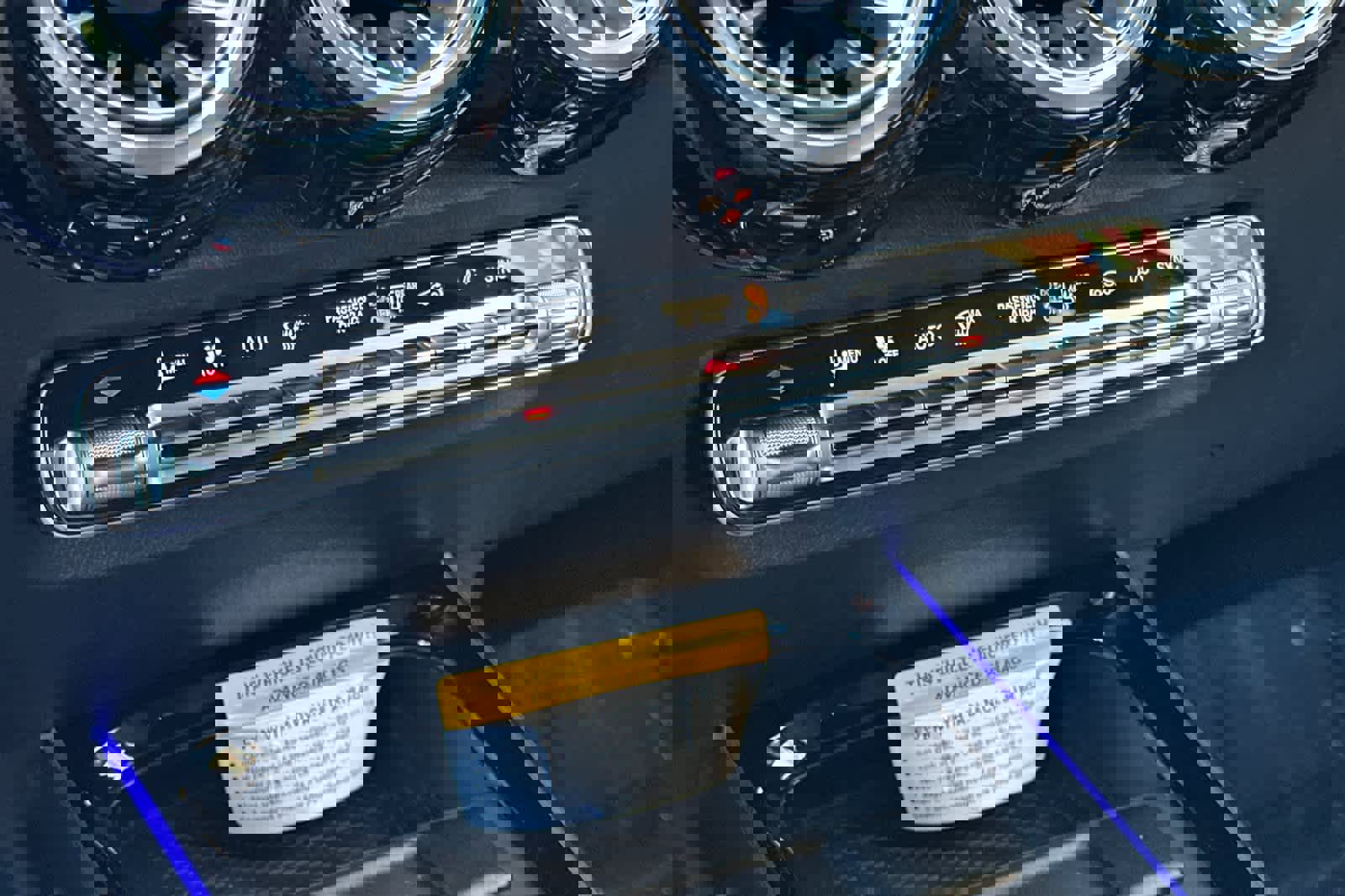 New 2025 Mercedes-Benz GLB 250 image 19