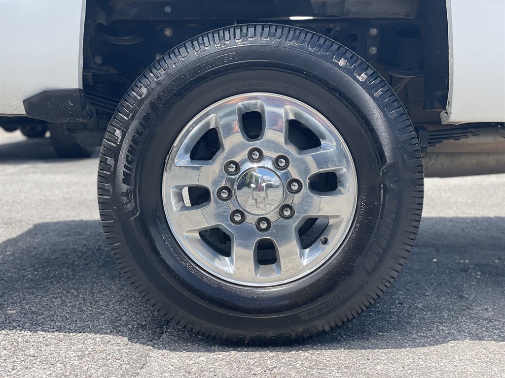 Used 2018 Chevrolet Silverado 3500 LTZ w/ Duramax Plus Package AWD/4WD image 36