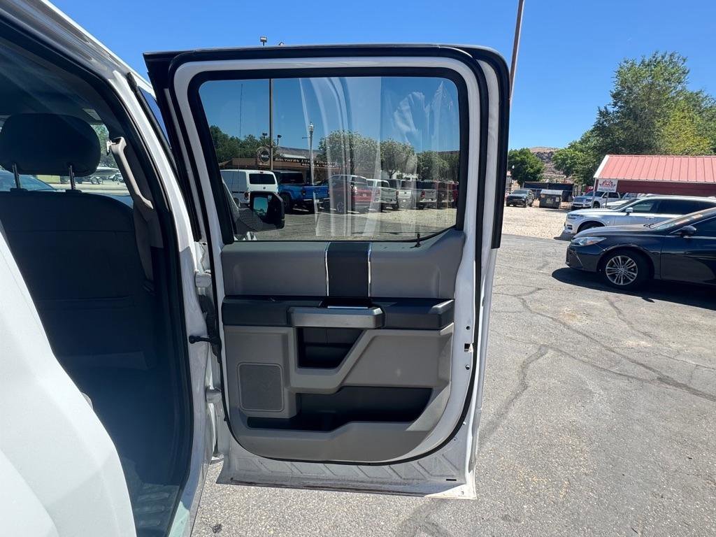Used 2018 Ford F150 XLT w/ Trailer Tow Package image 23