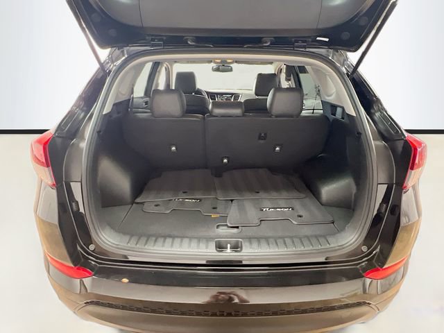 Used 2017 Hyundai Tucson SE Plus w/ Cargo Package image 27