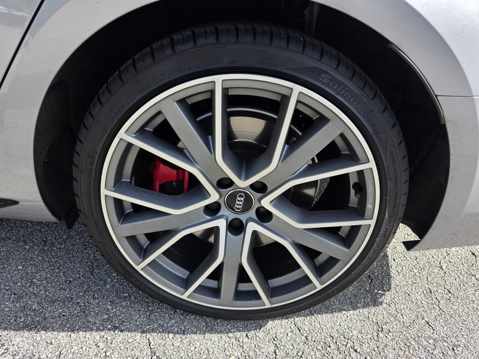 Used 2019 Audi A4 2.0T Premium Plus w/ Premium Plus Package AWD/4WD image 9