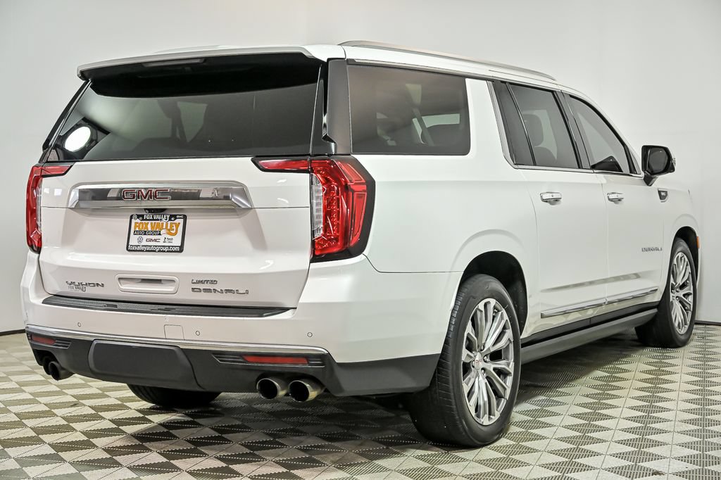 Used 2021 GMC Yukon XL Denali w/ Denali Ultimate Package AWD/4WD image 8