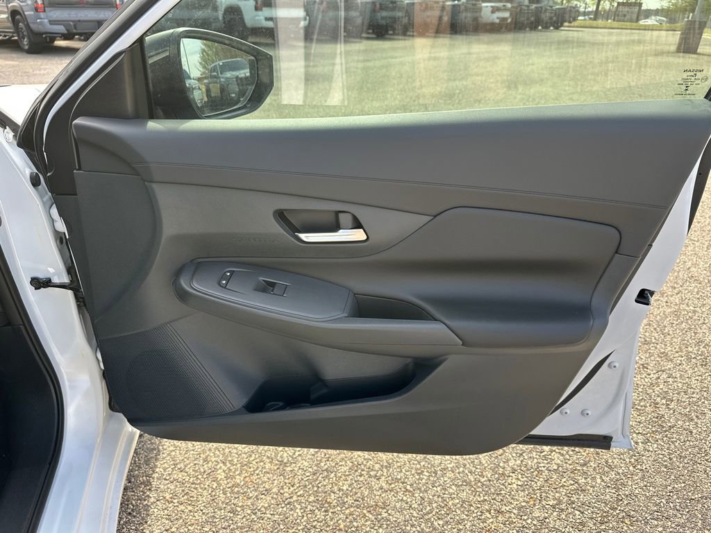 Used 2026 Nissan Sentra SV w/ Floor Mat Package image 12