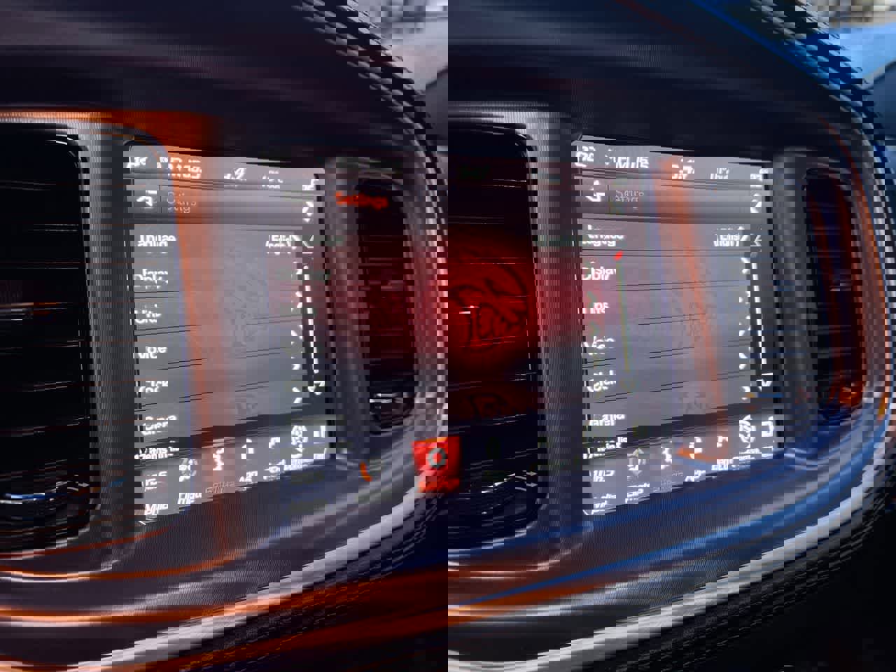 Used 2020 Dodge Charger GT w/ Plus Group image 18